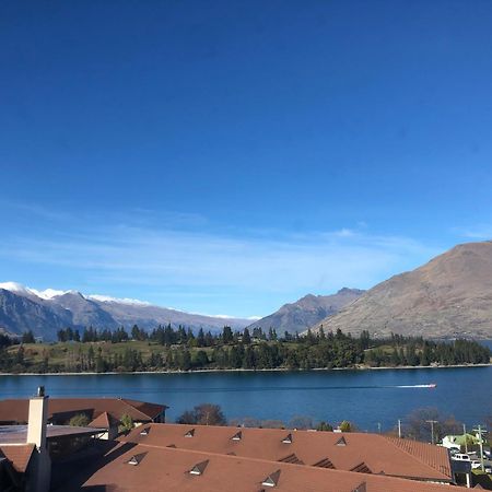 Ramada By Wyndham Queenstown Central Exterior foto
