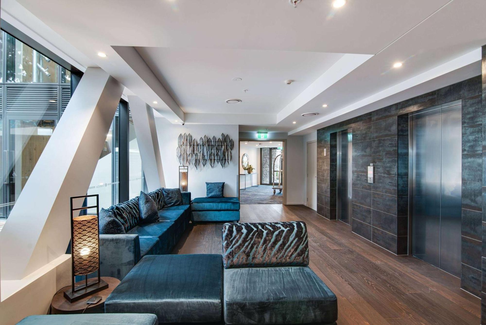 Ramada By Wyndham Queenstown Central Exterior foto